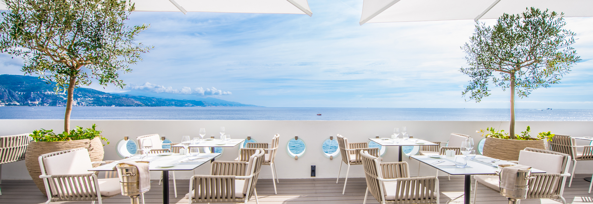 la-cigale-vista-beach-restaurants-en-bord-de-mer-cap-martin la-cigale-vista-beach-restaurants-en-bord-de-mer-cap-martin